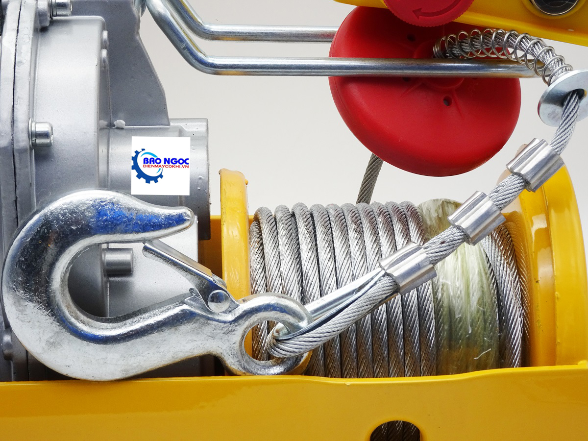 tời điện 1 pha 1000 kg của Yonsky